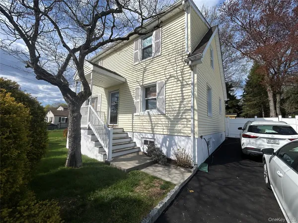 $589,000 | 123 14th Street, Verplanck, NY 10596