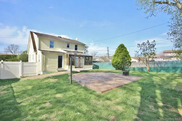 $589,000 | 123 14th Street, Verplanck, NY 10596