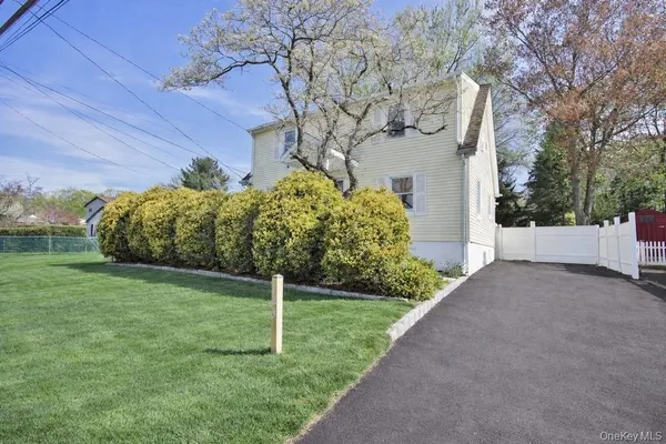 $589,000 | 123 14th Street, Verplanck, NY 10596