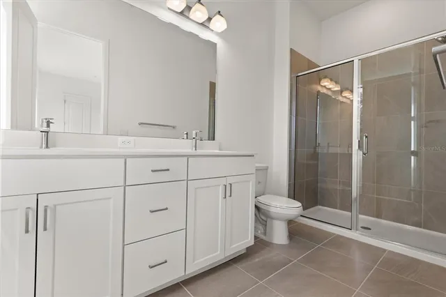 $3,680 | 56 West Harding Street, Unit B, Orlando, FL 32806