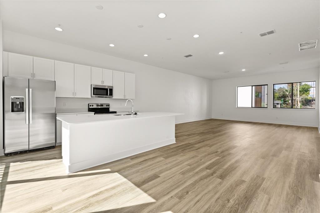 56 West Harding Street, Unit B Orlando, FL 32806 - Photo 7 of 26