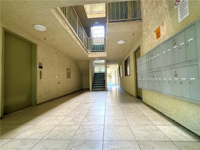 a view of a entryway of a building