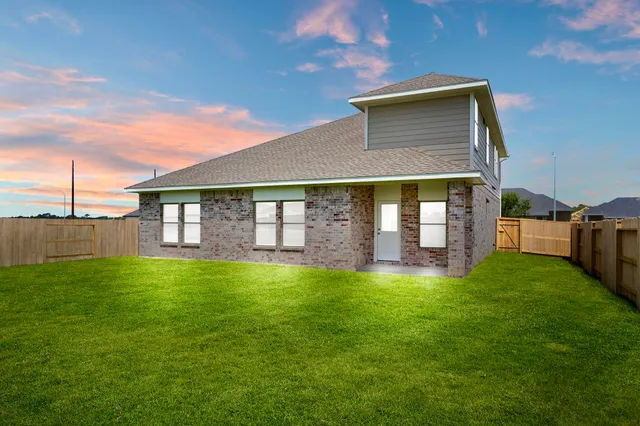 $349,990 | 5135 Pecan Orchard Trail, Richmond, TX 77469