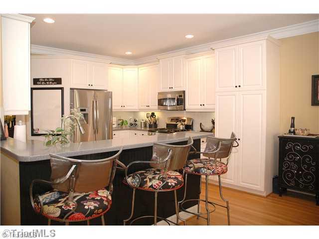 6804 Fegan Road Summerfield, NC 27358 - Photo 6 of 16 Kitchen.