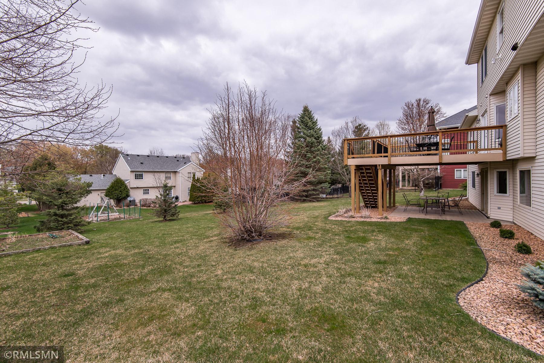 1823 Spel Lane Southwest Rochester, MN 55902 - Photo 11 of 47