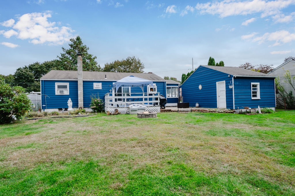 72 Priscilla Road Woonsocket, RI 02895 - Photo 27 of 31