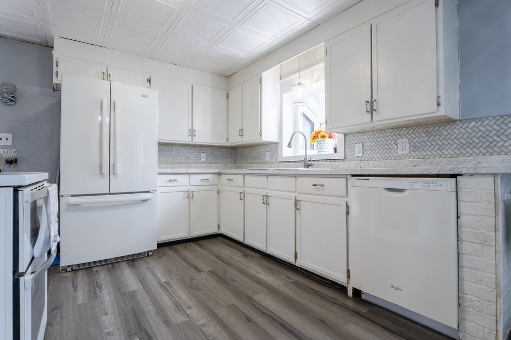 72 Priscilla Road Woonsocket, RI 02895 - Photo 5 of 31