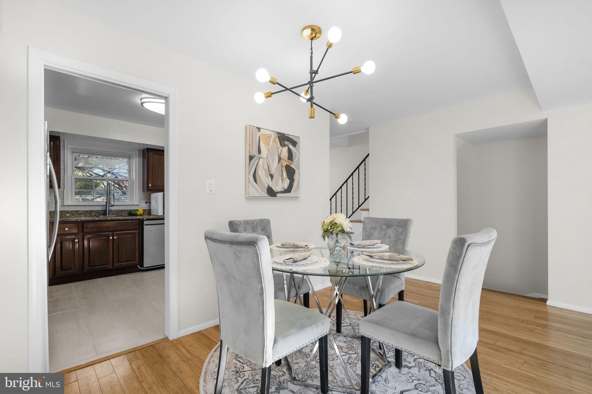 6620 Burlington Place, Unit 6620 Springfield, VA 22152 - Photo 7 of 31 Dining Room