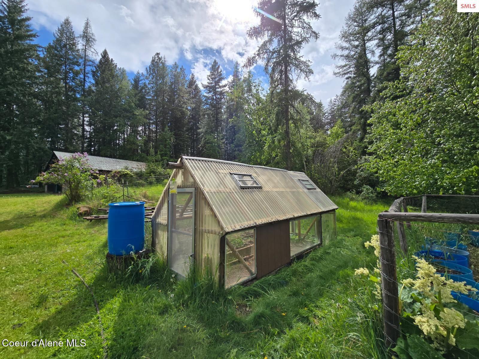 327 Winter Road Moyie Springs, ID 83845 - Photo 12 of 26 winter12