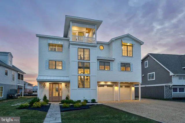 $3,595,000 | 124 Layton Drive, Bethany Beach, DE 19930