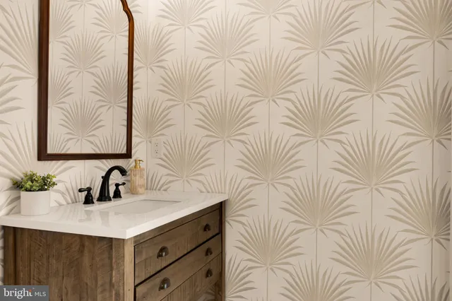 $3,595,000 | 124 Layton Drive, Bethany Beach, DE 19930