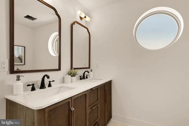 $3,595,000 | 124 Layton Drive, Bethany Beach, DE 19930