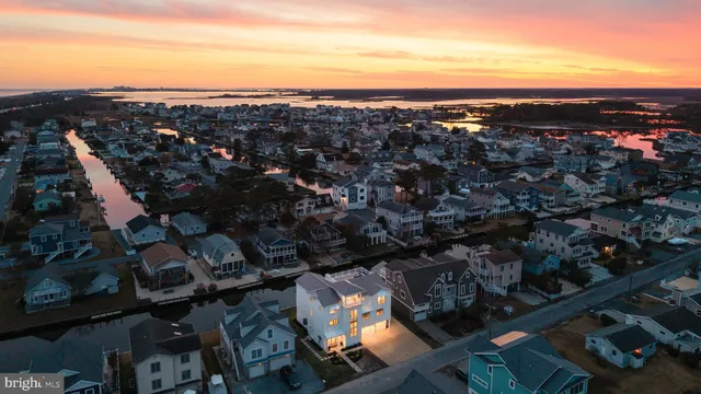 $3,595,000 | 124 Layton Drive, Bethany Beach, DE 19930