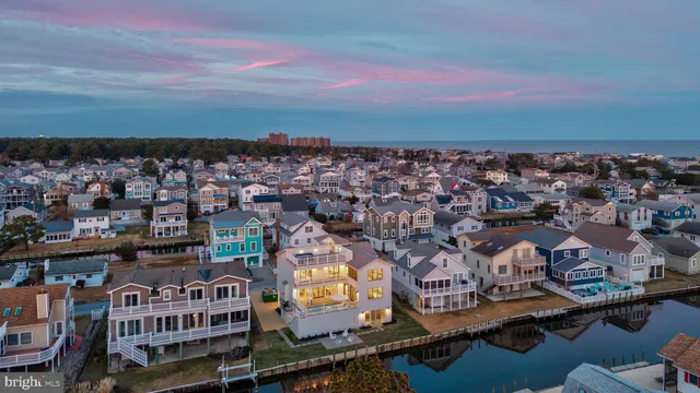 $3,595,000 | 124 Layton Drive, Bethany Beach, DE 19930
