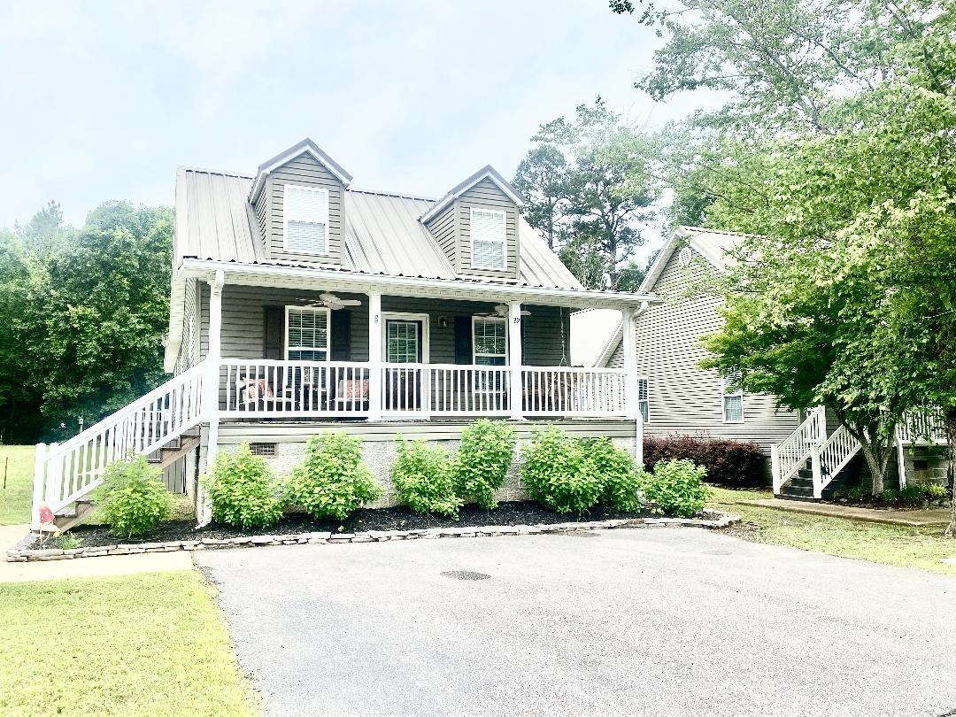 29 Frank Freeway Iuka, MS 38852 - Photo 1 of 31 front view of a house with a yard