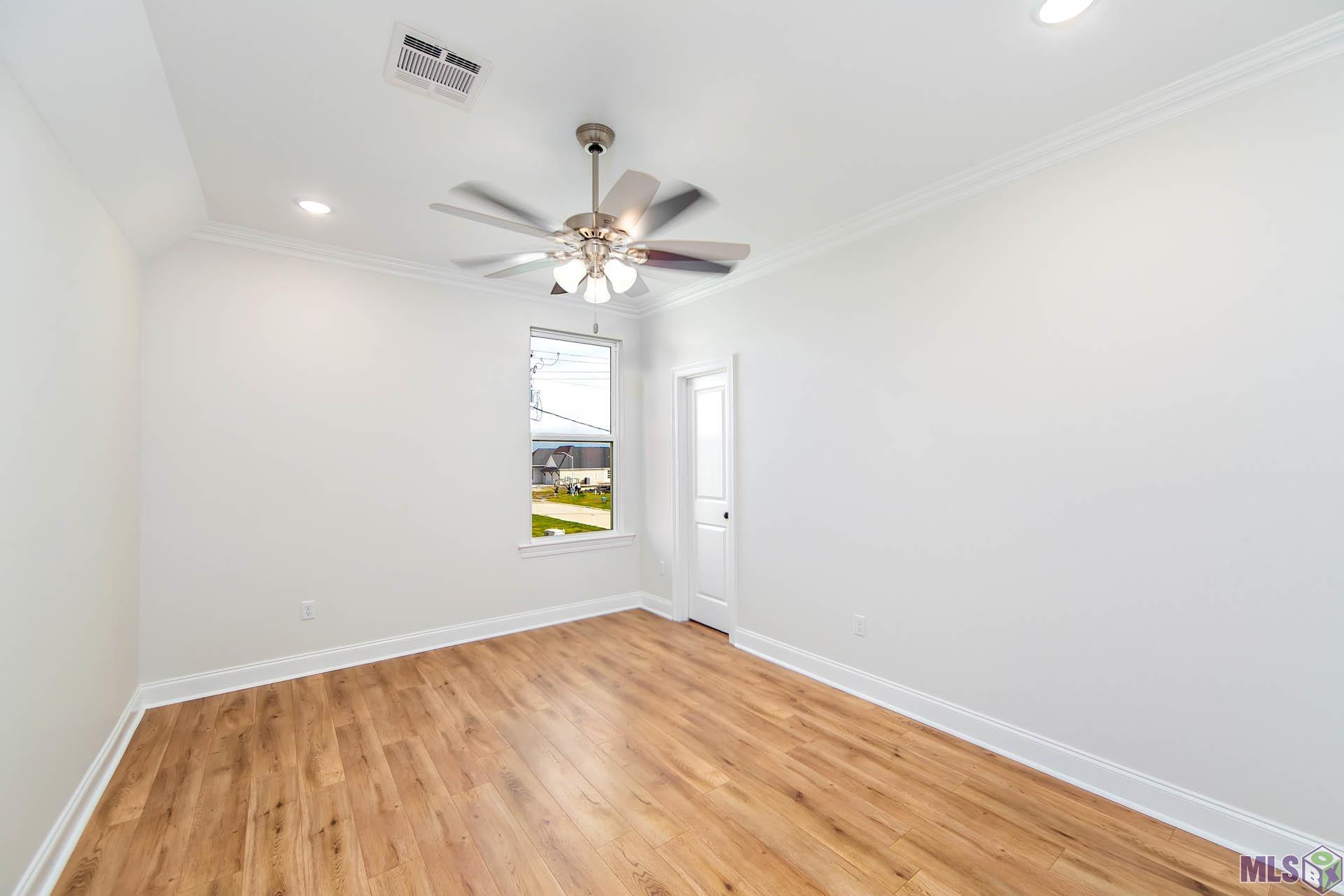 1203 Rosedown Drive Thibodaux, LA 70301 - Photo 9 of 29