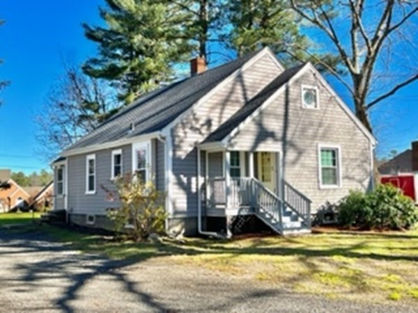 305 Thompson Road Webster, MA 01570 - Photo 1 of 21 Gallery Image 1