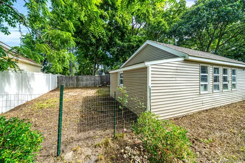 $750,000 | 54 Division Avenue, West Sayville, NY 11796