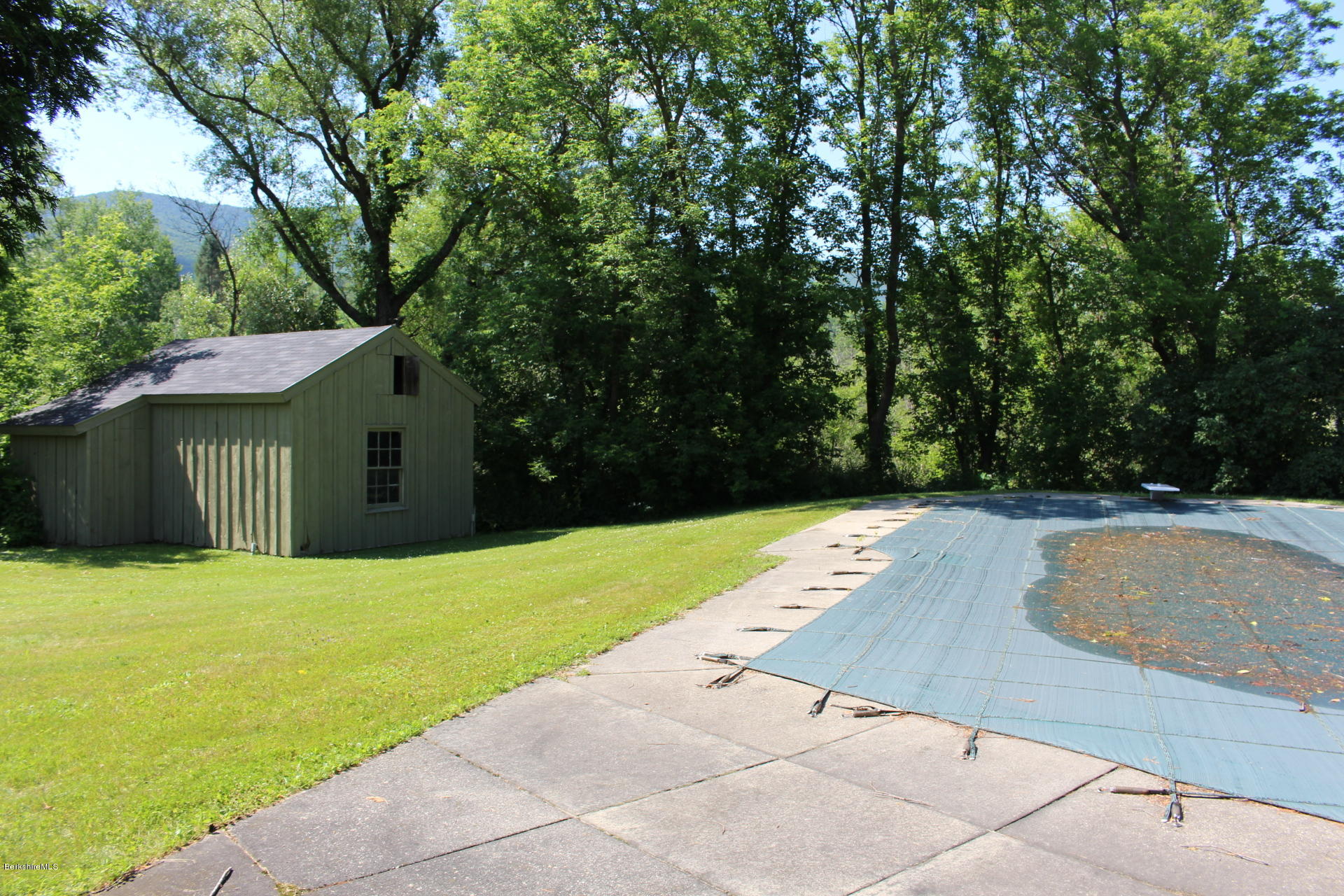 429 Hancock Road Williamstown, MA 01267 - Photo 29 of 33