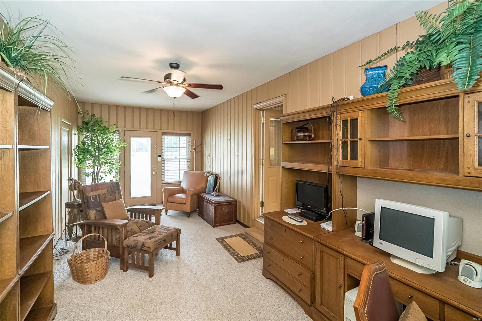 3366 Fee Fee Road Bridgeton, MO 63044 - Photo 11 of 22 Gallery Image 11