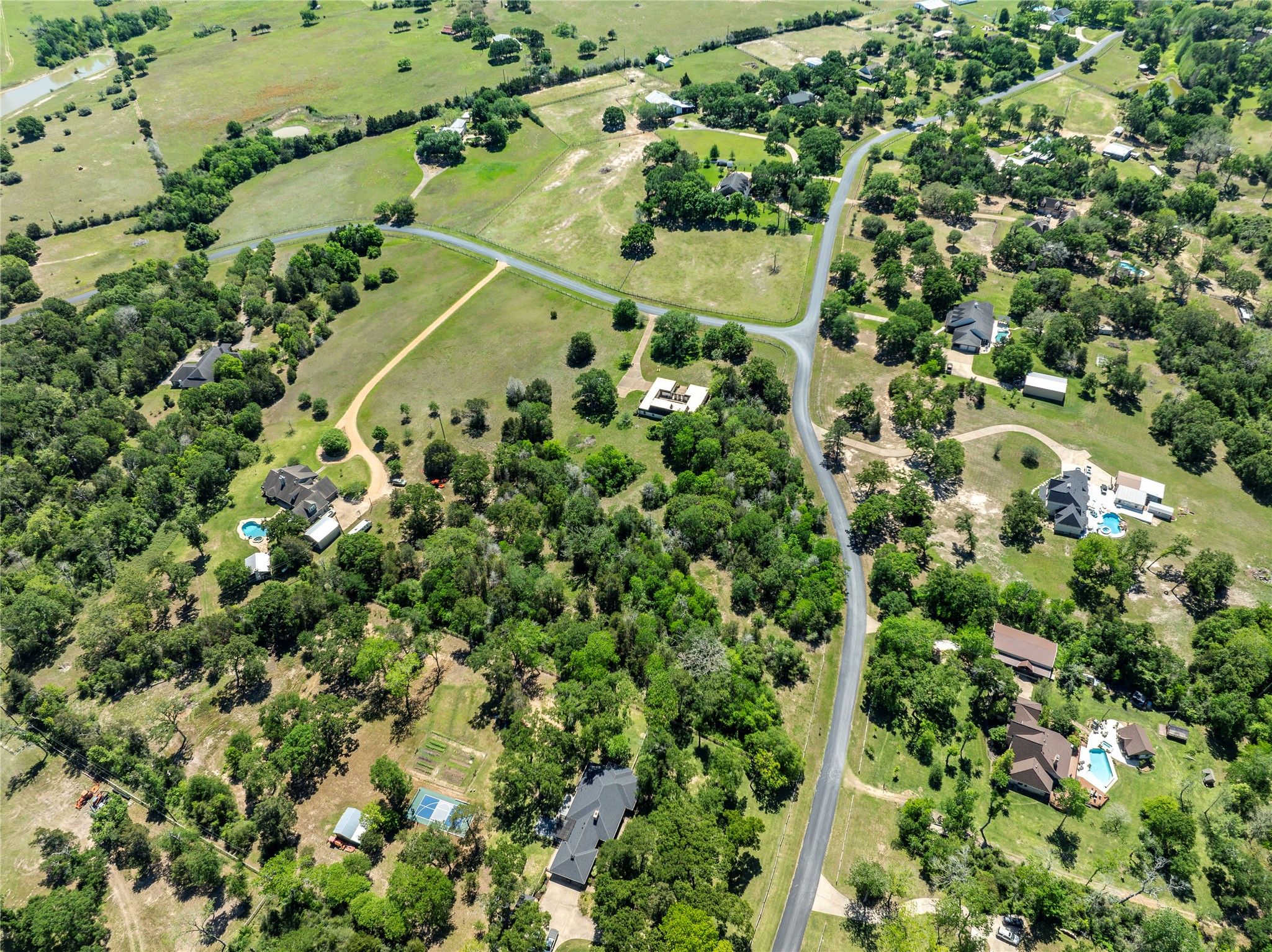 119 Heritage Trail Bellville, TX 77418 - Photo 14 of 20 an aerial view of a residential houses with yard and outdoor space