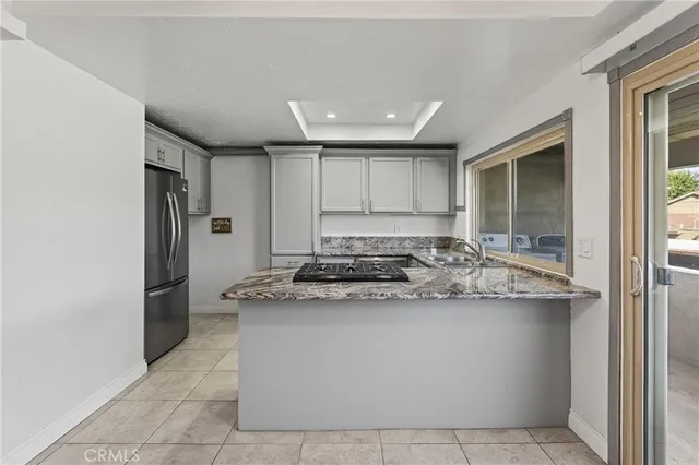 $574,900 | 13722 Red Hill Avenue, Unit 20, Tustin, CA 92780