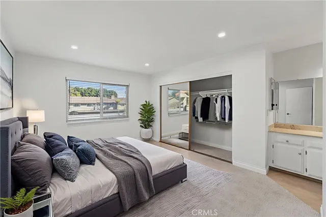 $574,900 | 13722 Red Hill Avenue, Unit 20, Tustin, CA 92780