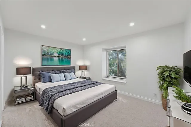 $574,900 | 13722 Red Hill Avenue, Unit 20, Tustin, CA 92780