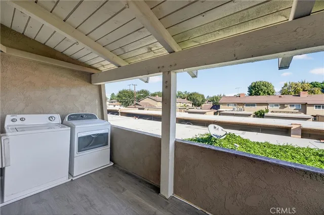 $574,900 | 13722 Red Hill Avenue, Unit 20, Tustin, CA 92780