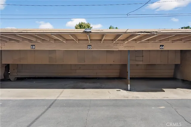 $574,900 | 13722 Red Hill Avenue, Unit 20, Tustin, CA 92780