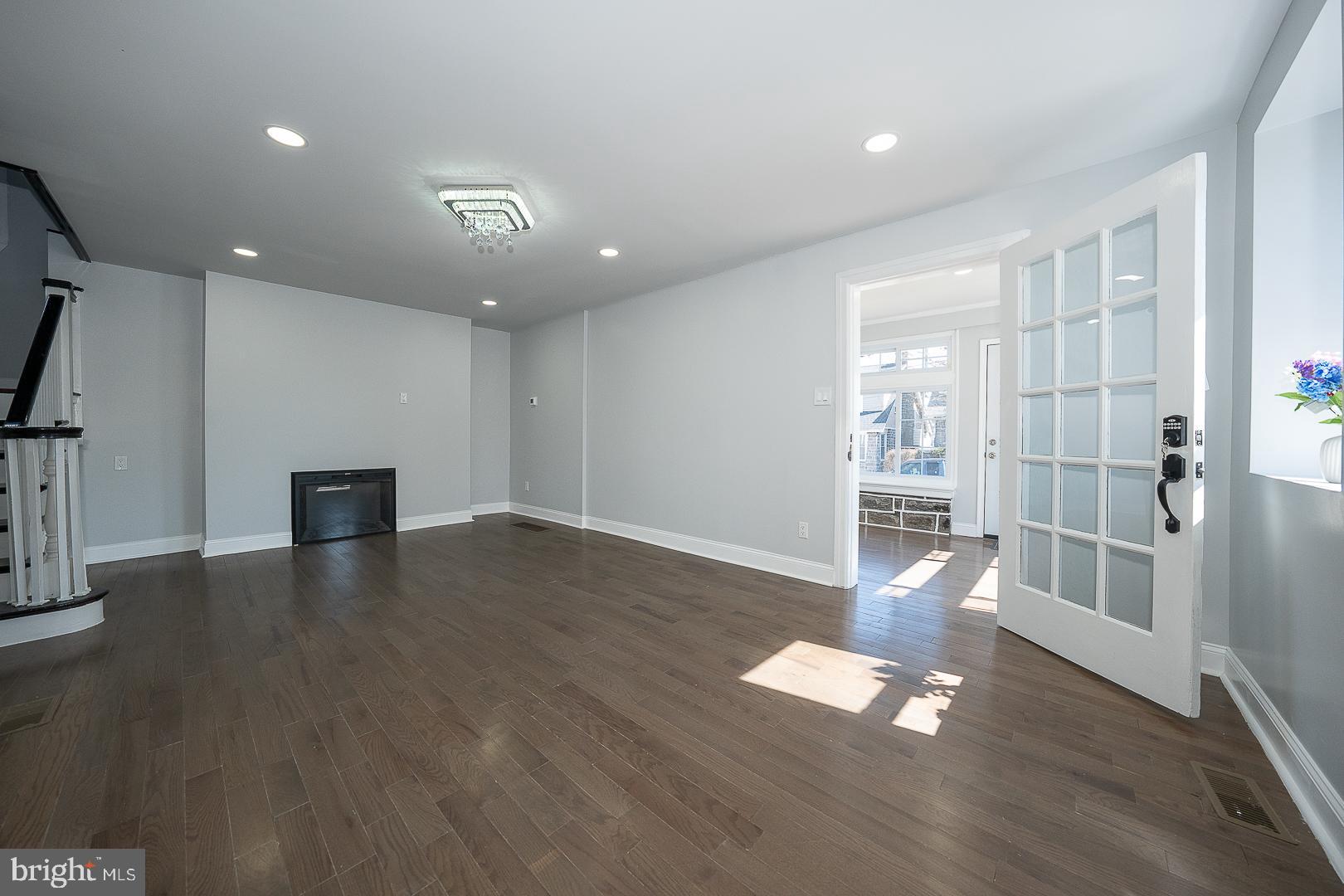 100 Englewood Road Upper Darby, PA 19082 - Photo 13 of 88