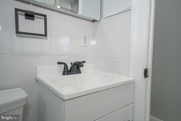 $459,900 | 100 Englewood Road, Upper Darby, PA 19082