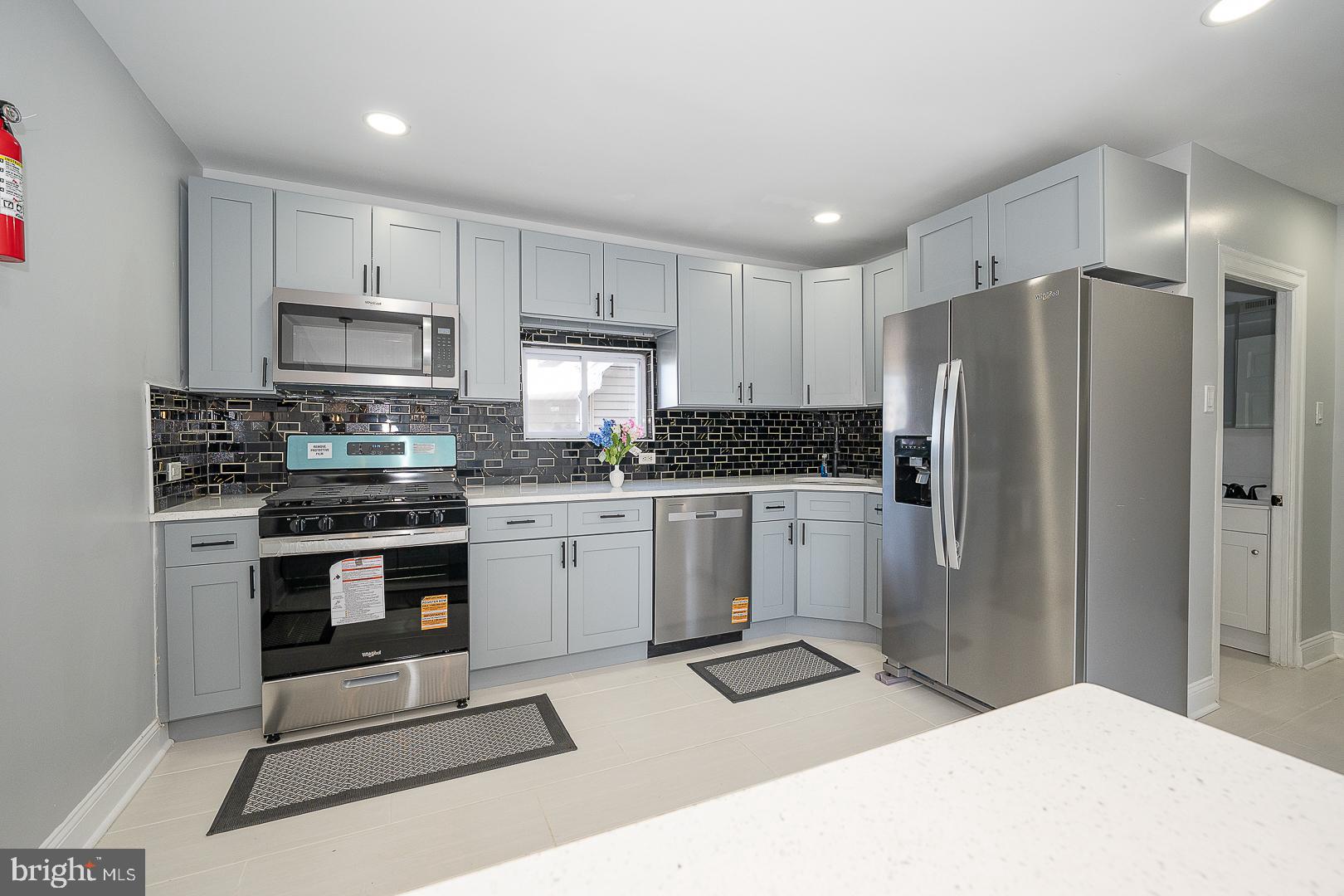 100 Englewood Road Upper Darby, PA 19082 - Photo 26 of 88