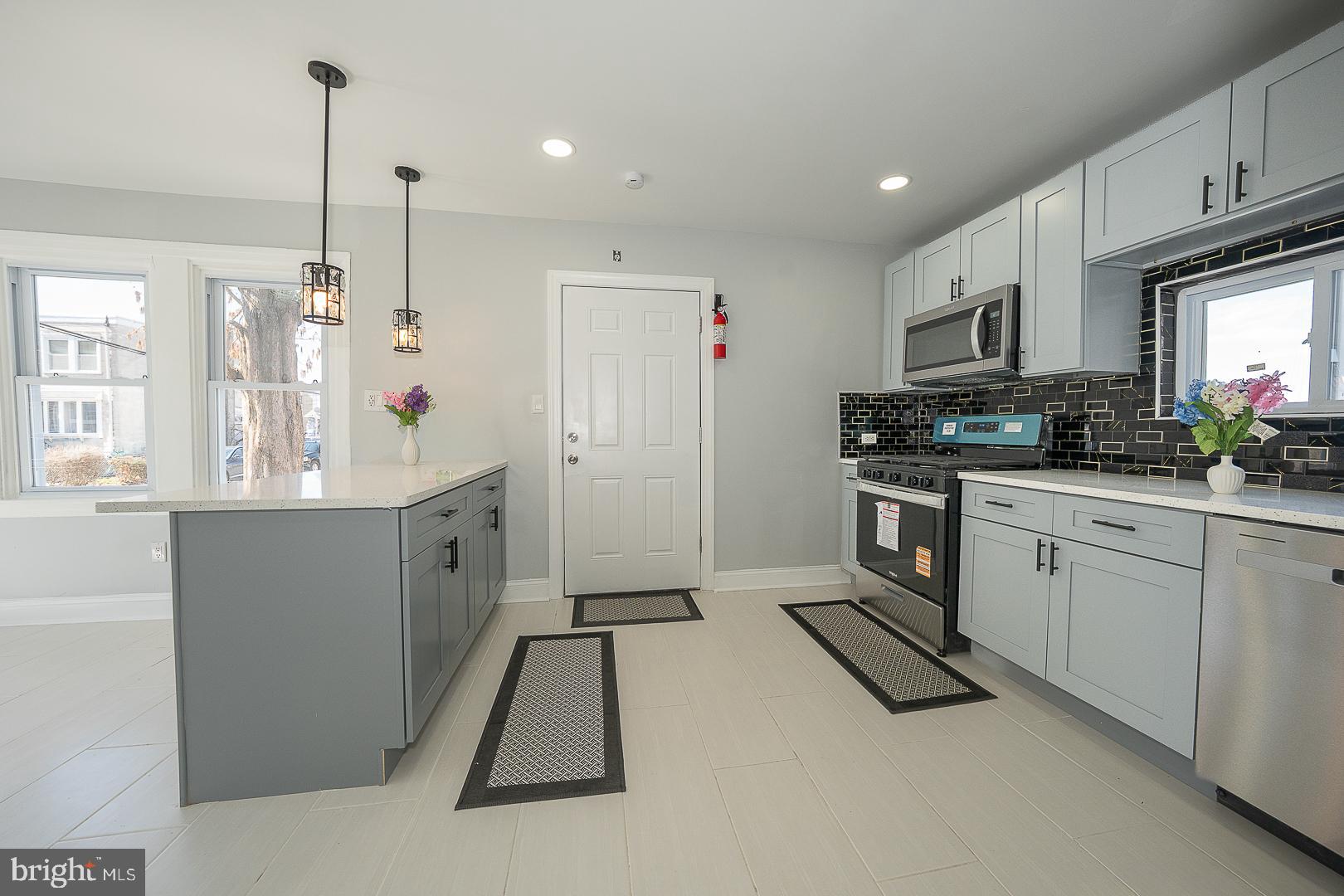 100 Englewood Road Upper Darby, PA 19082 - Photo 30 of 88