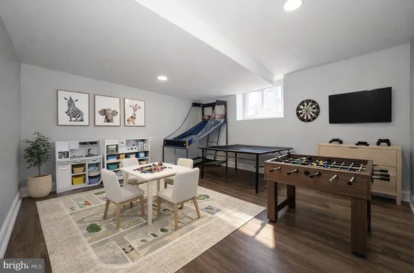 $459,900 | 100 Englewood Road, Upper Darby, PA 19082