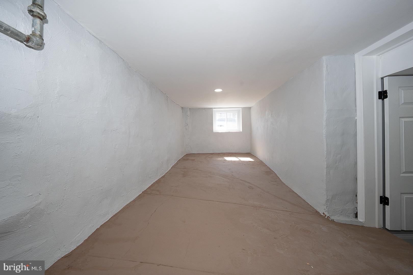 100 Englewood Road Upper Darby, PA 19082 - Photo 62 of 88