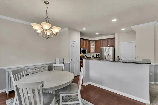 $275,000 | 449 Country Club Drive, Unit 8, Ellwood City, PA 16117