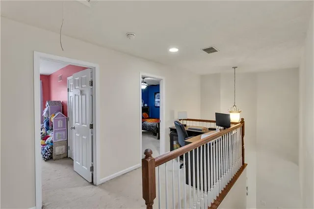 $275,000 | 449 Country Club Drive, Unit 8, Ellwood City, PA 16117