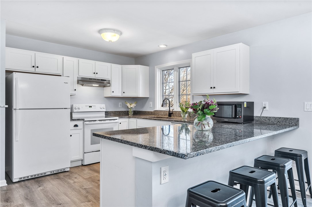 615 Point Judith Road Narragansett, RI 02882 - Photo 11 of 47