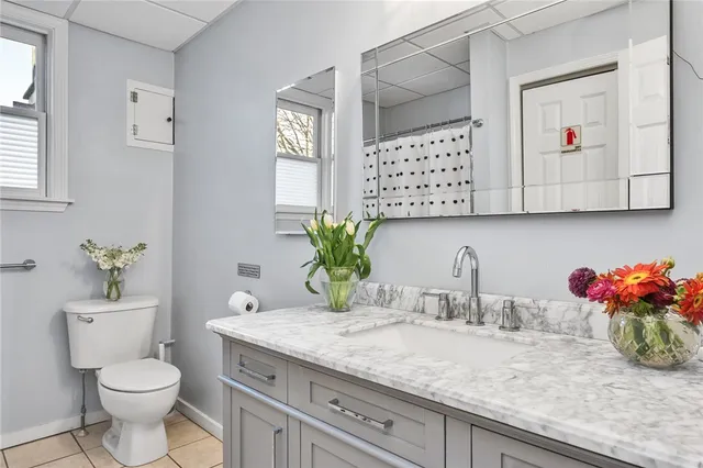 $995,000 | 615 Point Judith Road, Narragansett, RI 02882