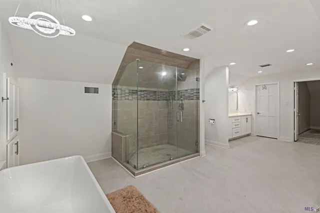 $359,900 | 4029 Country Drive, Bourg, LA 70343