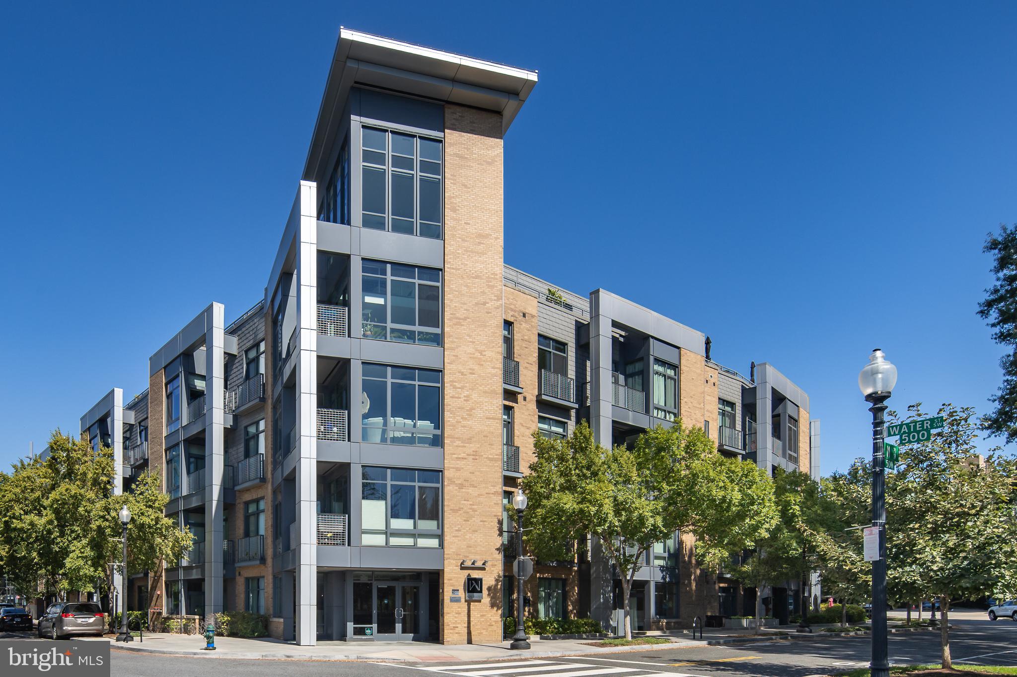 525 Water Street Southwest, Unit 404 Washington, DC 20024 - Photo 35 of 74