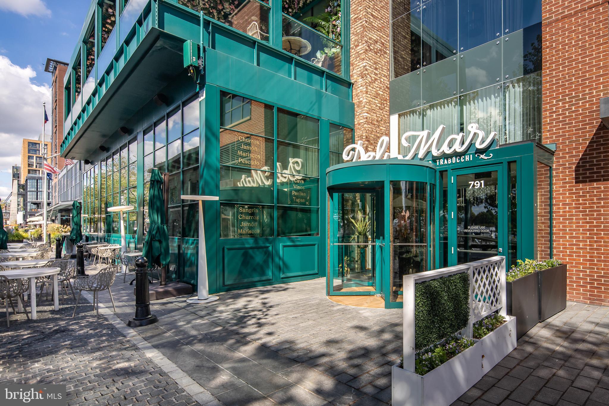 525 Water Street Southwest, Unit 404 Washington, DC 20024 - Photo 43 of 74