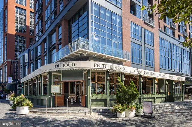 a view of a restaurant