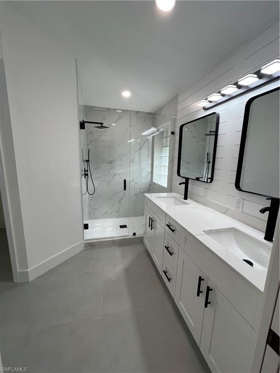 2730 4th Street Northwest Naples, FL 34120 - Photo 17 of 27