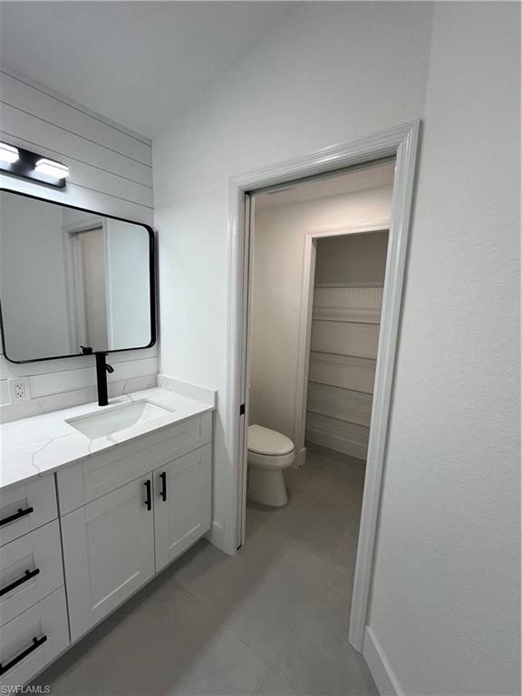 2730 4th Street Northwest Naples, FL 34120 - Photo 18 of 27