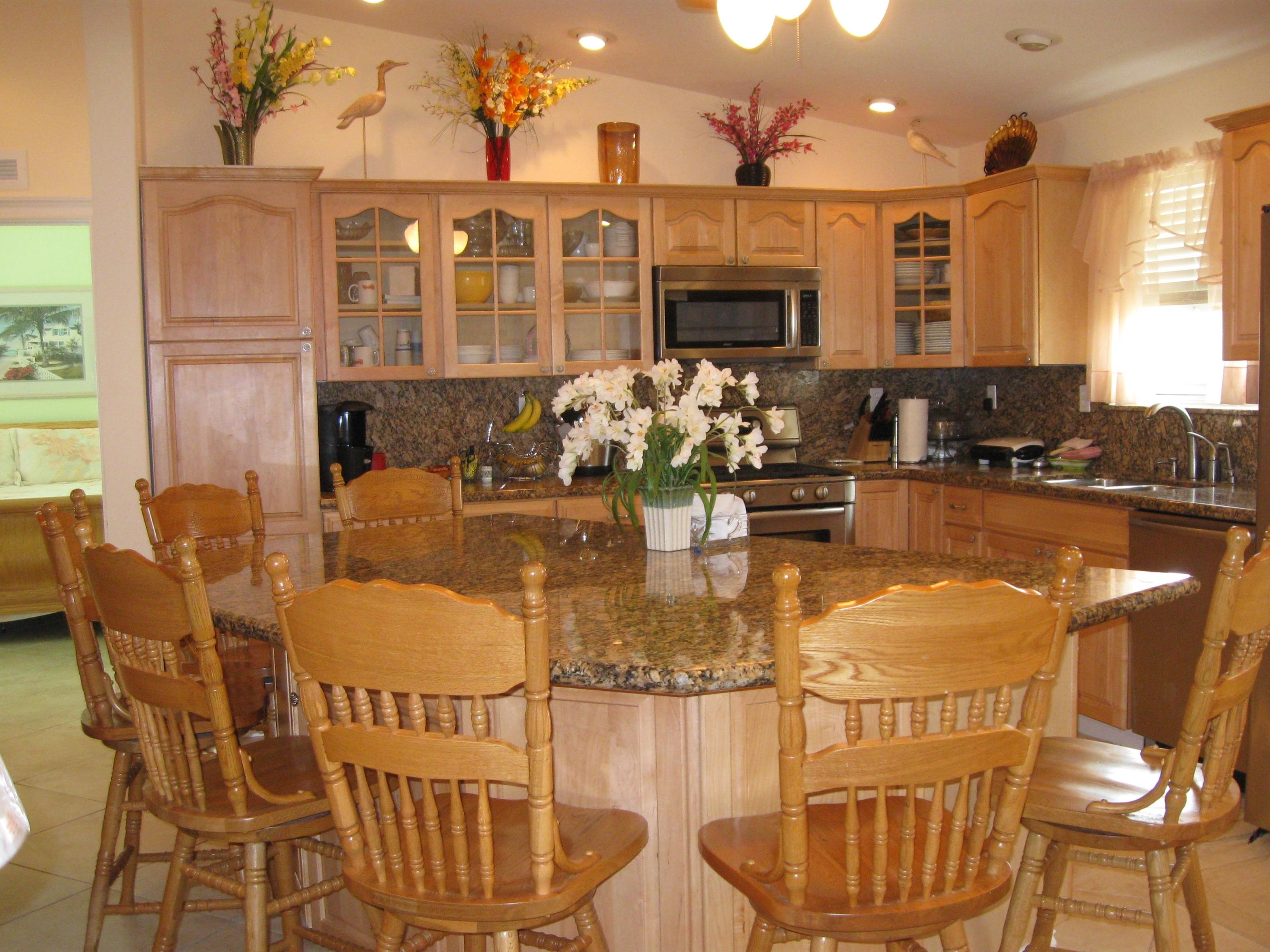 28568 John Silver Road Summerland Key, FL 33042 - Photo 8 of 28 Custom Kitchen