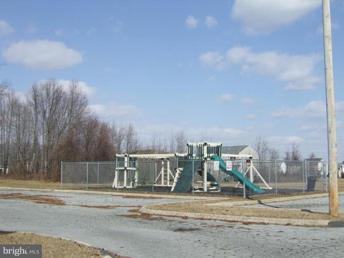 306 Laburnum Road Edgewood, MD 21040 - Photo 14 of 16 a view of a city