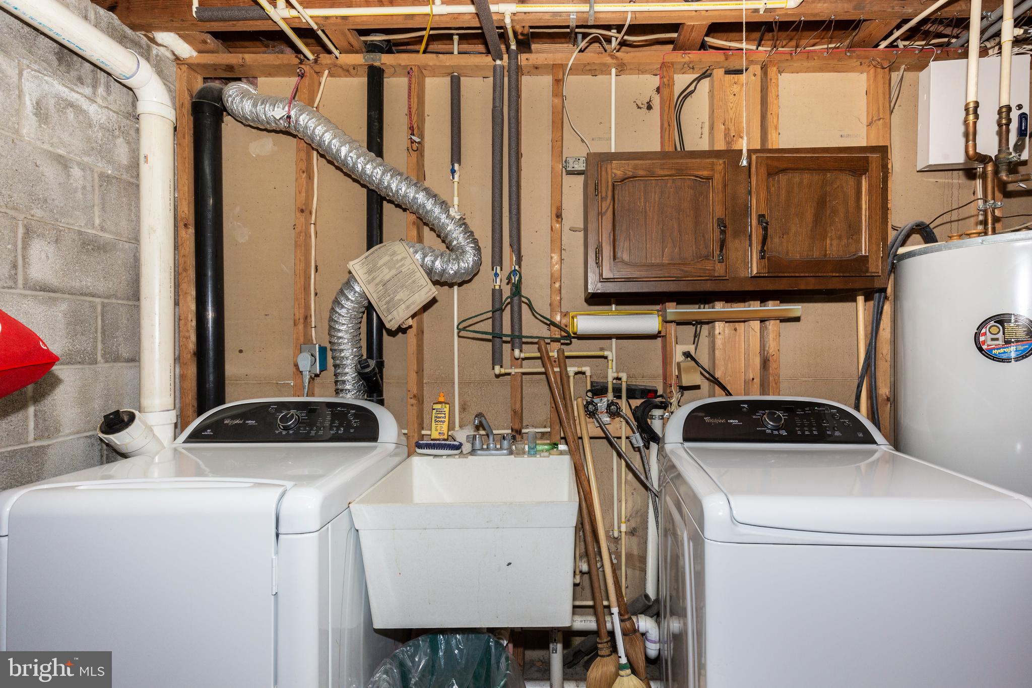 2709 Fridinger Mill Road Manchester, MD 21102 - Photo 46 of 108 Laundry Room