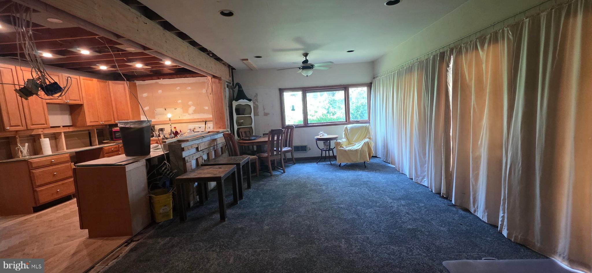1595 Maywood Road Pasadena, MD 21122 - Photo 4 of 5
